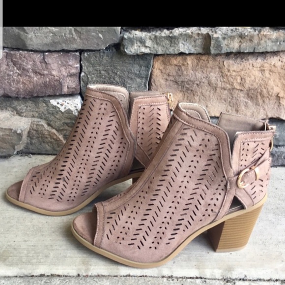 Boots NIB open toe Leather - Picture 4 of 5